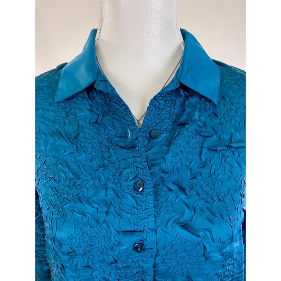 CHICOS Teal Textured Long Button Down Blouse - Picture 2 of 6